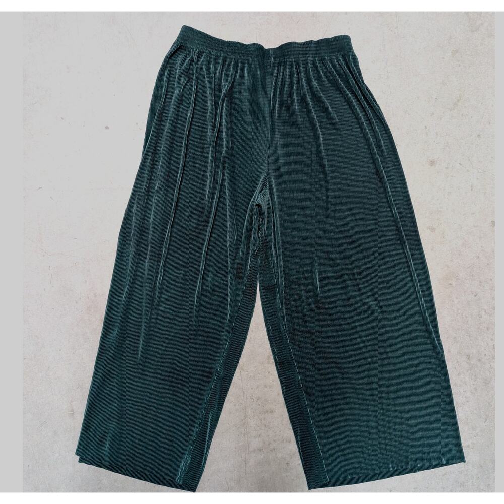 \ Women's Emerald Green Pleated Wide Leg Cropped Culotte Pants Size L